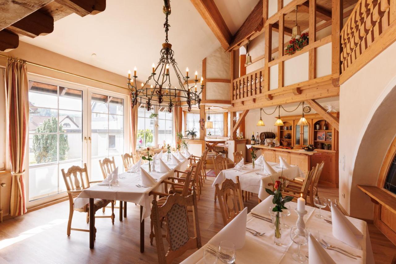 Lahntalhotel Feudingen บาด ลาสเฟอ ภายนอก รูปภาพ