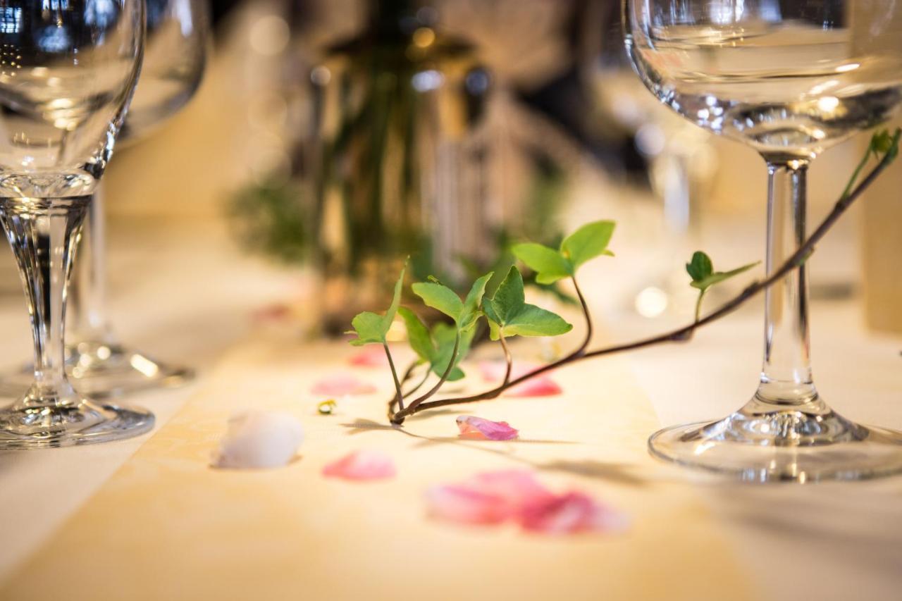 Lahntalhotel Feudingen บาด ลาสเฟอ ภายนอก รูปภาพ