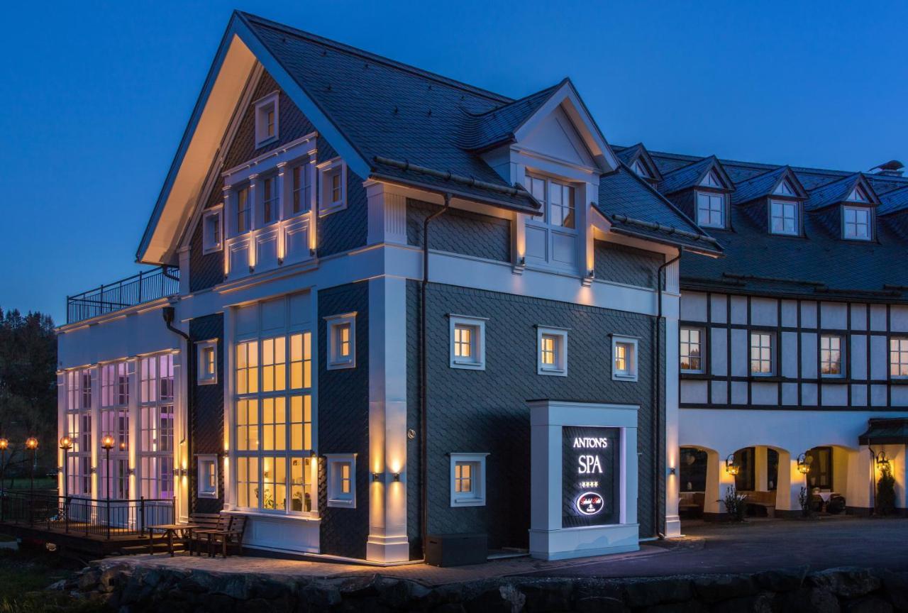 Lahntalhotel Feudingen บาด ลาสเฟอ ภายนอก รูปภาพ