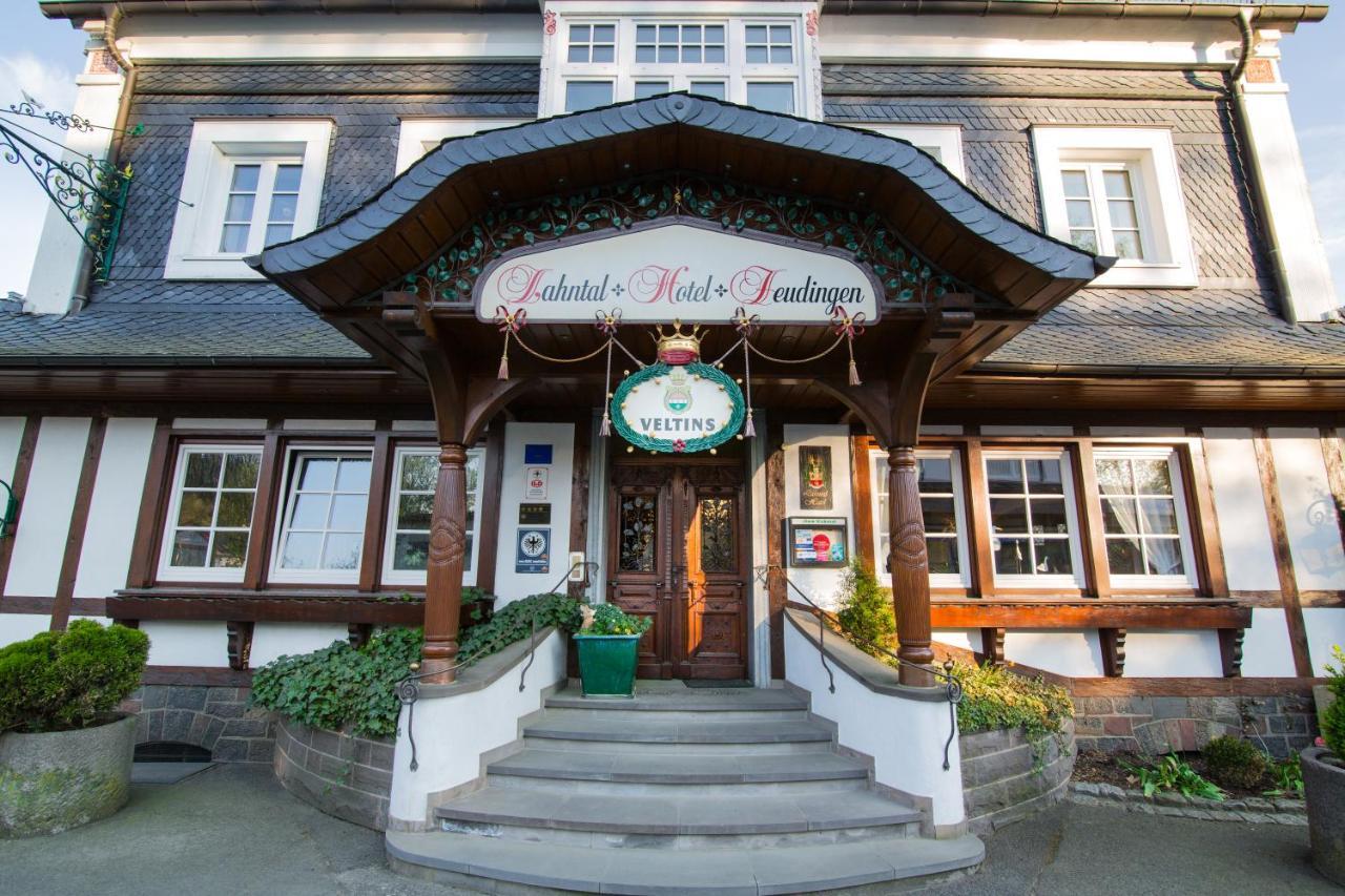 Lahntalhotel Feudingen บาด ลาสเฟอ ภายนอก รูปภาพ
