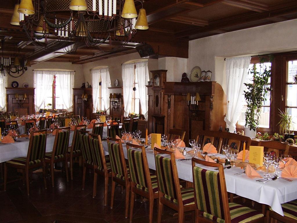 Lahntalhotel Feudingen บาด ลาสเฟอ ภายนอก รูปภาพ