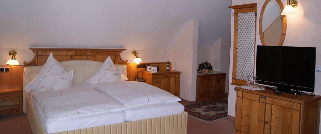 Lahntalhotel Feudingen บาด ลาสเฟอ ภายนอก รูปภาพ